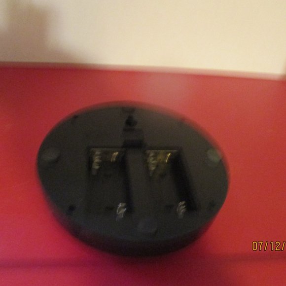 Touch Light Works Great As Seen In My Photos - Picture 7 of 8